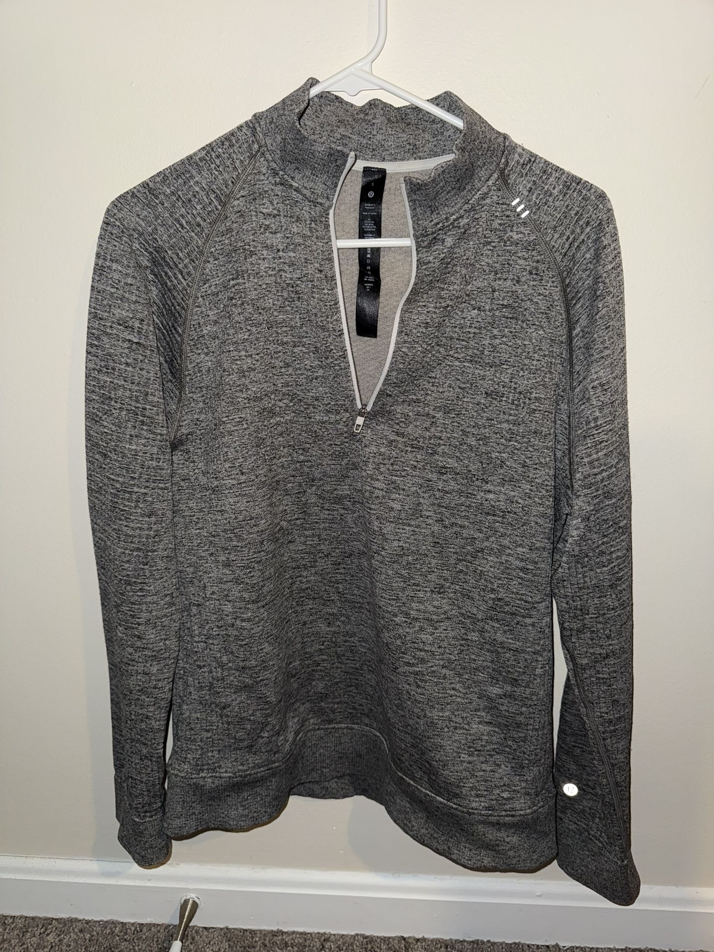 Lululemon Men’s Grey Quarter up Pullover Size Small