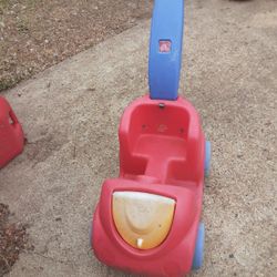 Walk My Baby Rolling Car $15.00 Cash Only (Serious Buyers)