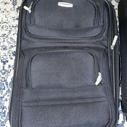 Stratus Luggage Set 