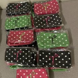 NWT  216 pieces of fabric pouches with chain key 3 different colors, letter T , 