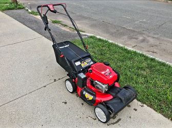 Electric Start Troy-Bilt Self-Propelled Lawnmower