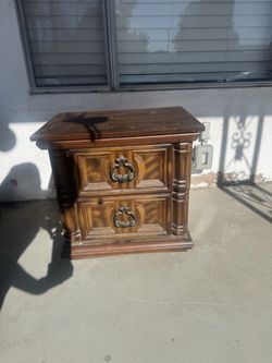 Night stand