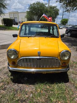 Classic Mini Cooper Rover