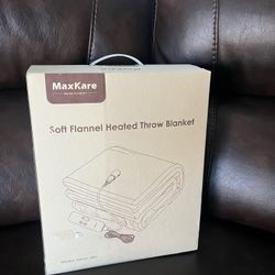 Heated throw blanket 50” x 60”