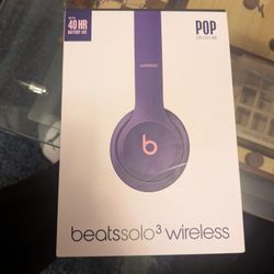 Apple beats solo 3 wireless. VIOLET 