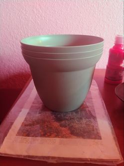 6-in planter pot