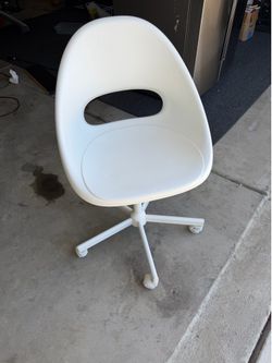 Office chair white
