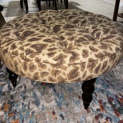 Tufted Round Cocktail Ottoman 