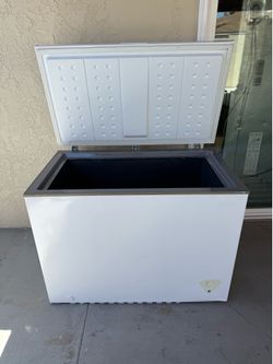Chest freezer cold plunge (grey)