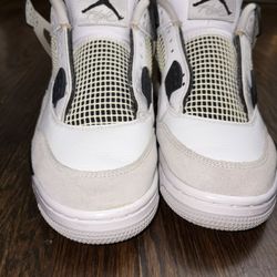 Air Jordan 4 “Military Black”