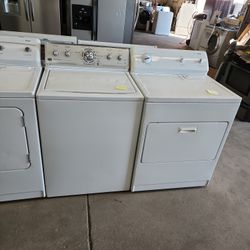 Maytag Kenmore Large Capacity Washer And Dryer Set 