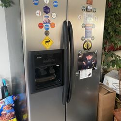 Kenmore Refrigerator 