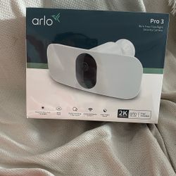 Arlo Pro 3 Floodlights 