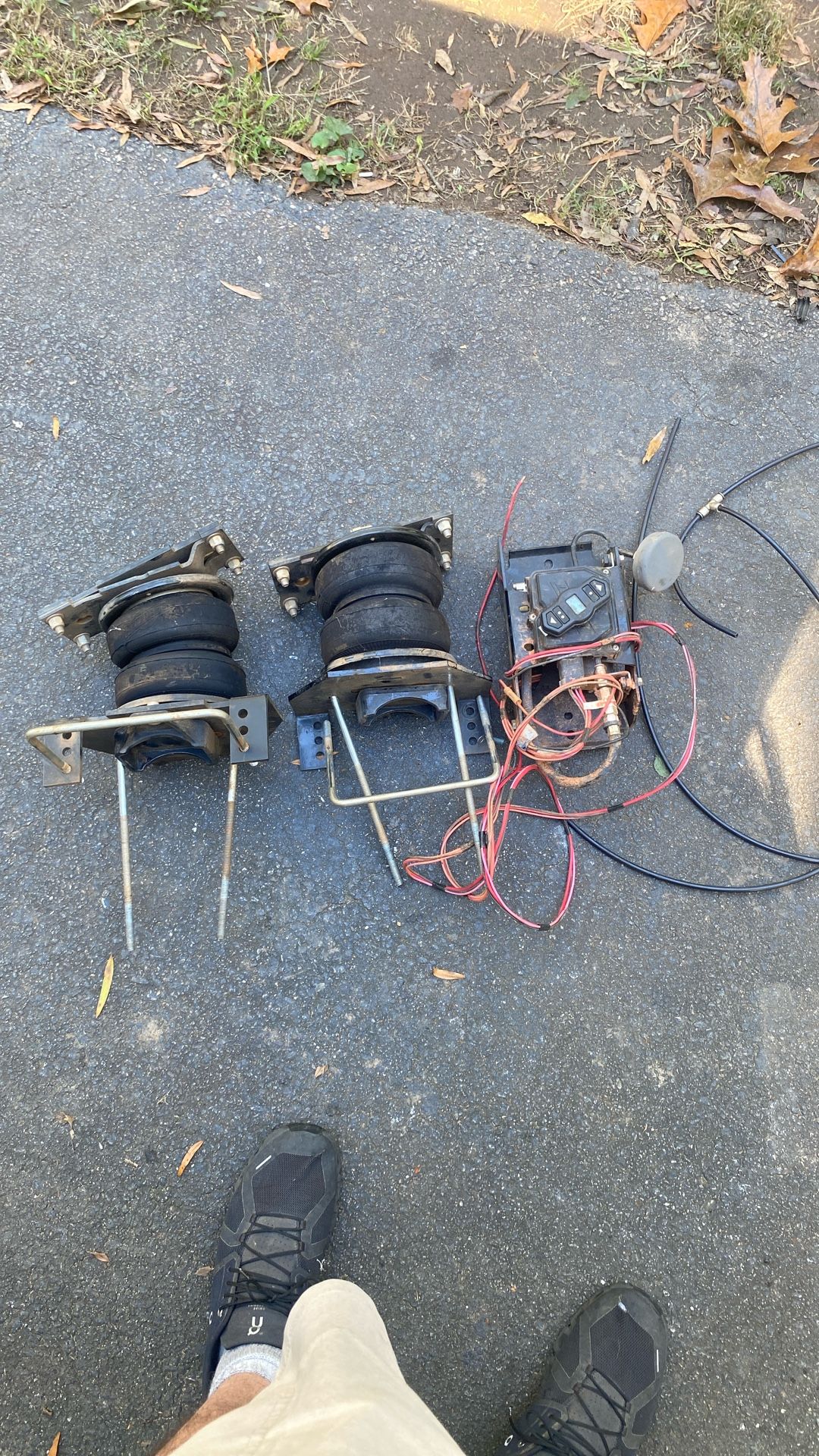Air Lift, Rear Air Bags And Pump