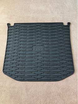 Jeep Grand Cherokee Mopar All Weather Cargo Mat