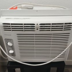 Frigidaire ffra05l1r111 