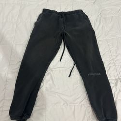 Fear Of God Essentials Sweatpants Size Medium For Men 