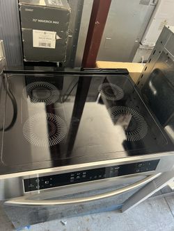 Frigidaire Induction Glass Stove 