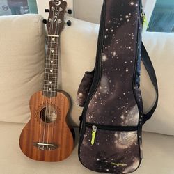 Luna Ukelele Model UKE VM SAPRANO  In New Condition With Cloud Music  Soft Case - New - Not A Scratch On It 