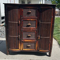Small shelf/storage