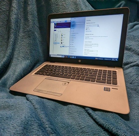 HP Laptop Elitebook