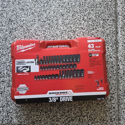 Milwaukee 3/8 sockets