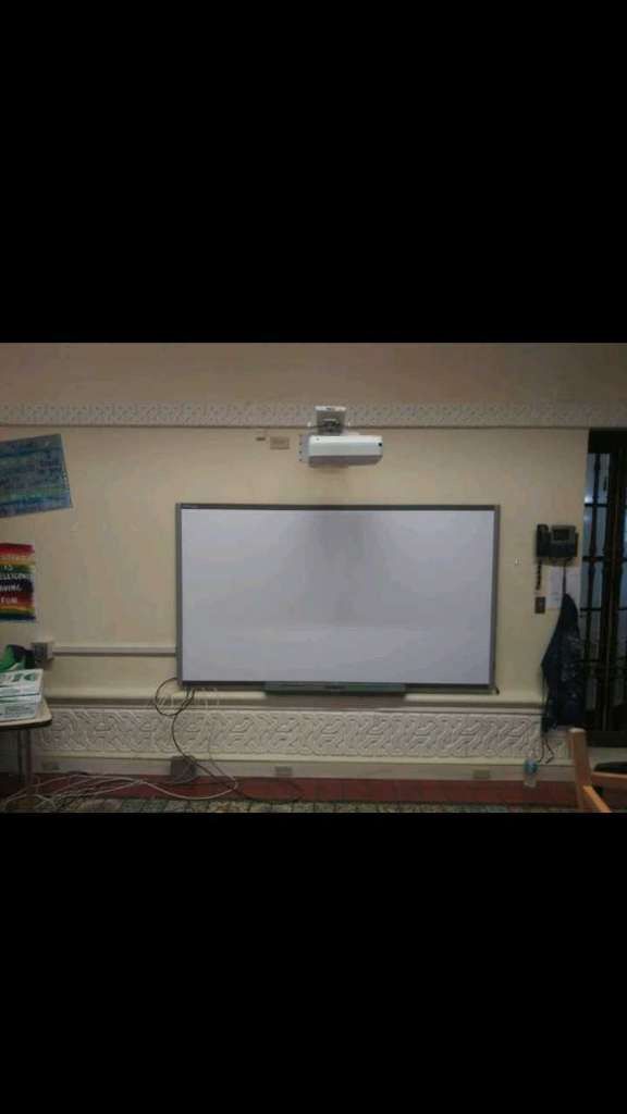 NEC Projector with Smart Board