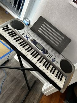 Casio Panio With 61 Keys & Stand
