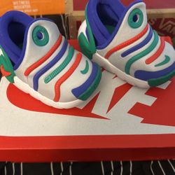 Nikes Baby 2c
