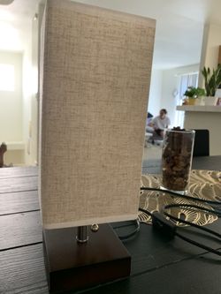 Table lamp