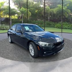 2017 BMW 3 Series  320i xDrive Sedan