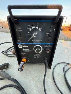 Miller Econotig CC AC/DC Welding Power Source
