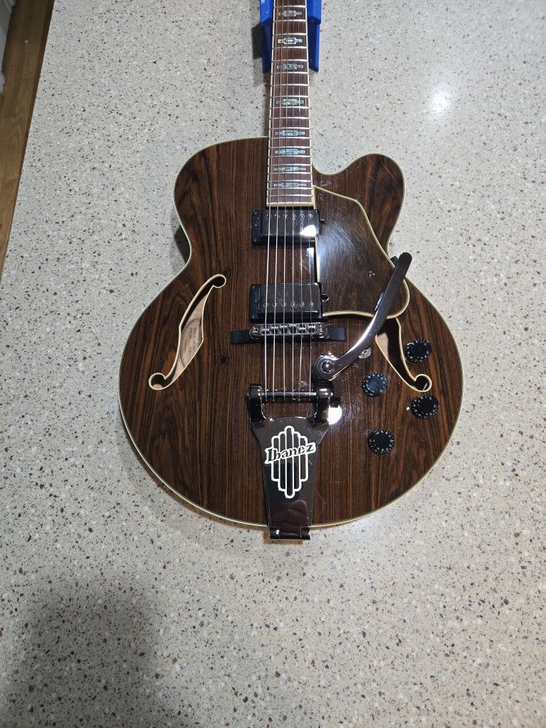 Ibanez Artcore AFS85T-NT