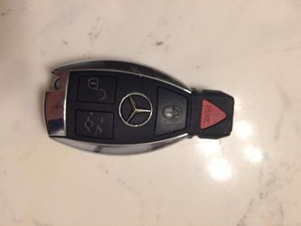 Mercedes keyless entry key