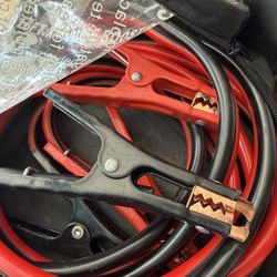 Jumper Cable 16 Feet  4AWG