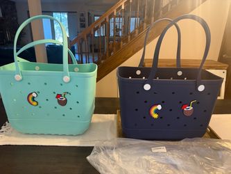 Baonat beach rubber tote bag