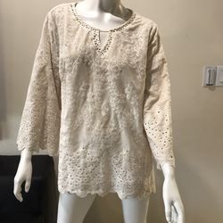 John Mark velvet eyelet flared sleeves top/blouse/ivory/size L/nwt