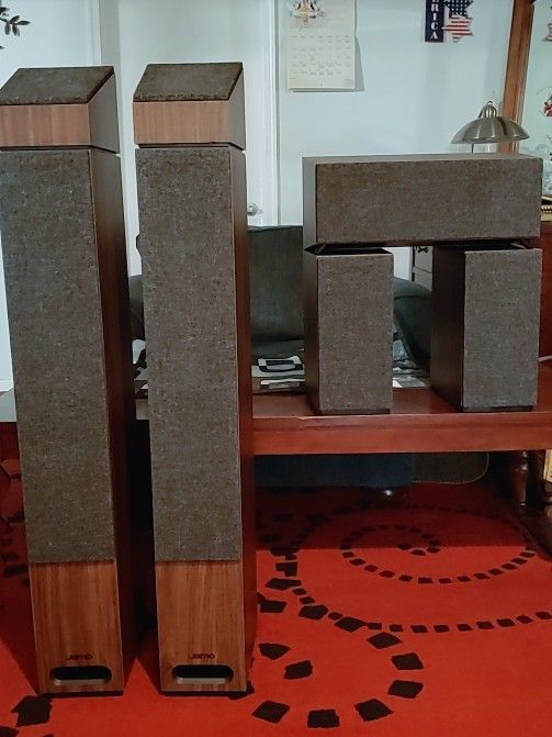 JAMO S809 Towers ,S 8 ATM Atmos ,S803 Surrounds ,S83 Center for Sale in