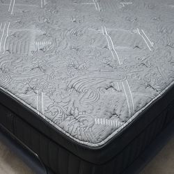 Tempur-Pedic Adjustable King Bed 