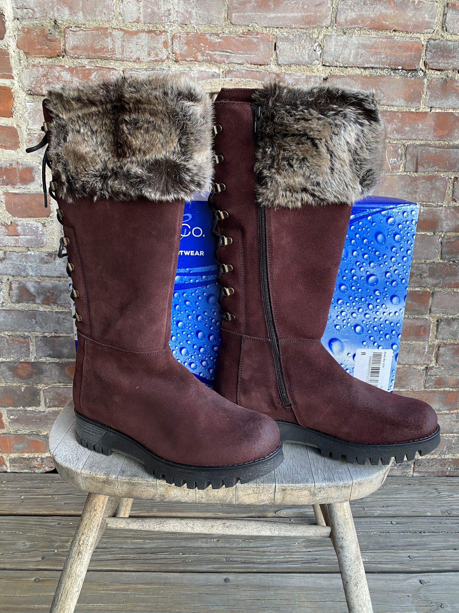 NEW NIB BOS & CO GOOSE PRIMA WINE COLORED SUEDE FAUX FUR SHEARLING LINED 42