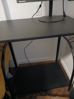 Computer desk