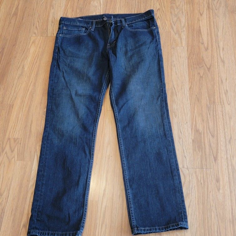 Vintage Levi's 511 Men's Blue Jeans Straight Leg 34W 30L WPL423 CA00342.
Pre-owned, very good shape