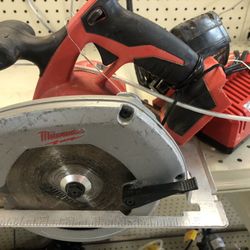 Milwaukee Cordless Circular Saw M18