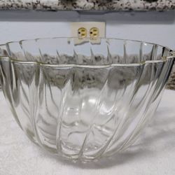 Swirl Design Bowl