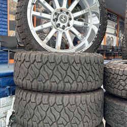 WHEELS HARD CORE 26x12 DODGE RAM 8LUGS 