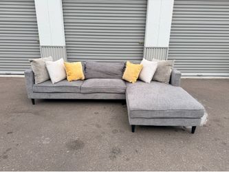 Sectional couch