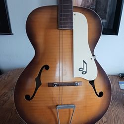 True Tone Vintage Guitar 