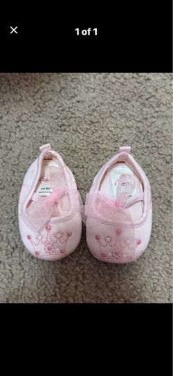 Baby shoes
