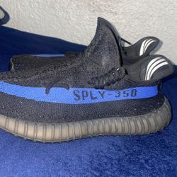 Yeezy Boost 350 Dazzling Blue 