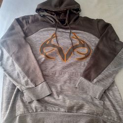 RealTree HOODIE